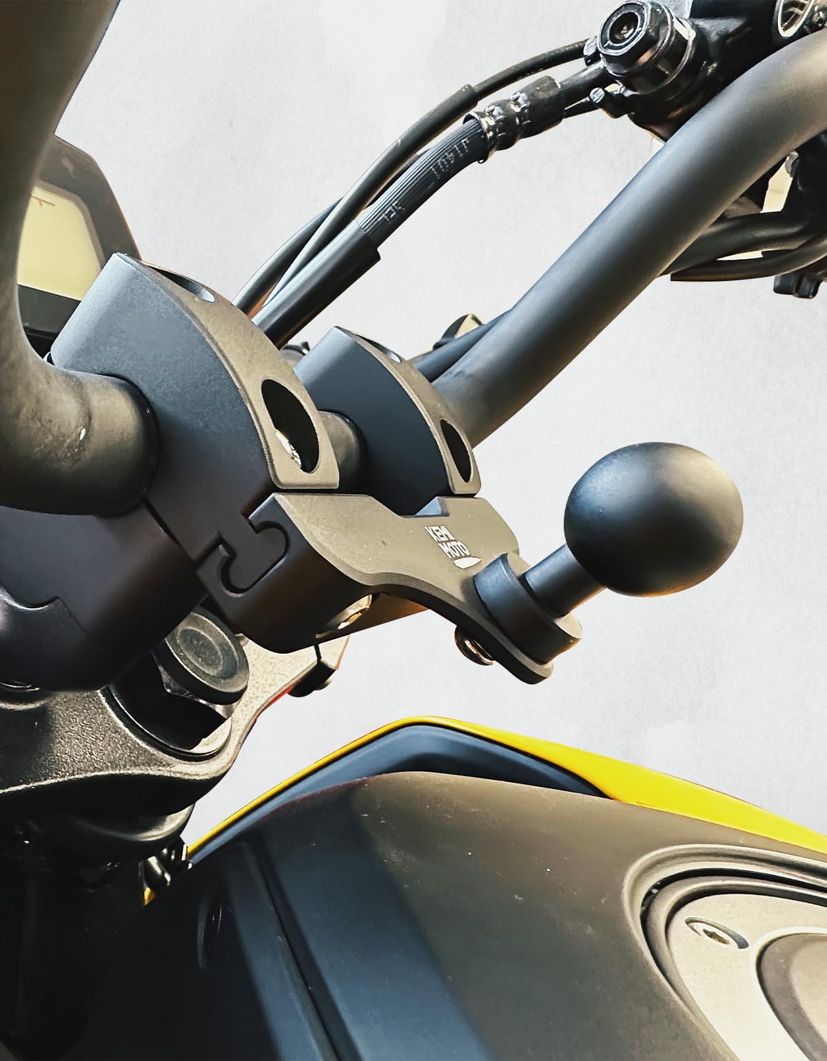 Handlebar Clamp Accessory Ball Mount for Grom Trail 125 CT125 - Kemimoto